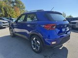 Used 2024 Hyundai Venue SEL image 4