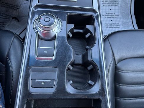 Used 2019 Ford Edge SEL w/ Equipment Group 201A image 19