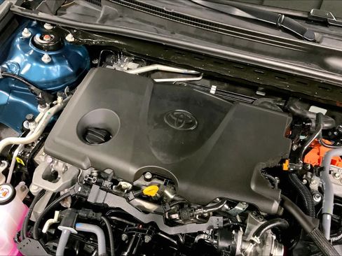 Used 2025 Toyota Camry SE FWD image 33