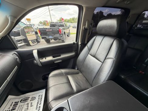 Used 2008 GMC Sierra 3500 SLE w/ Convenience Package AWD/4WD image 39