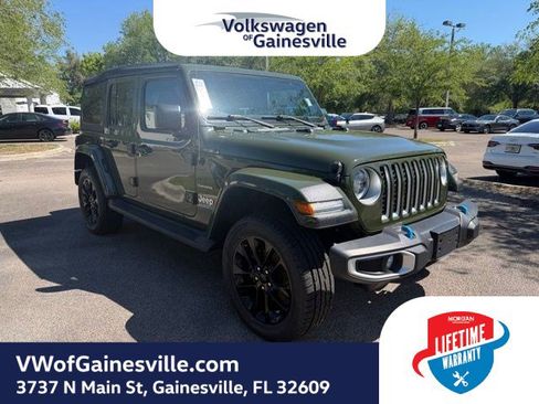 Used 2023 Jeep Wrangler Unlimited Sahara w/ Cold Weather Group AWD/4WD image 1