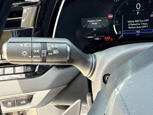 Used 2026 Lexus RX 350 Premium w/ Accessory Package (Z1) FWD image 28
