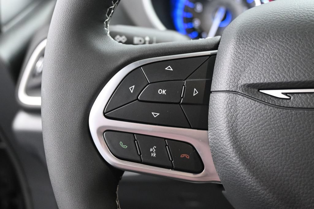 New 2027 Chrysler Pacifica LX FWD image 24