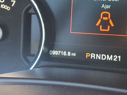 Used 2016 Ford F150 Platinum w/ Trailer Tow Package image 21