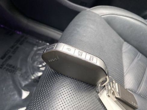 Certified 2024 Kia Sorento SX Prestige image 35