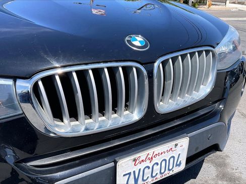 Used 2017 BMW X3 sDrive28i RWD image 28