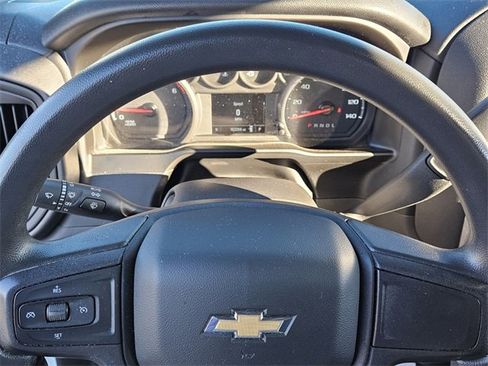 Used 2020 Chevrolet Silverado 1500 Custom w/ Custom Value Package image 21