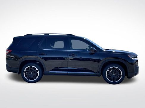 New 2026 Honda Pilot Touring image 7