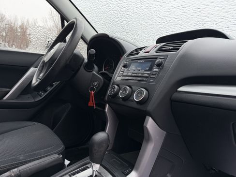 Used 2015 Subaru Forester 2.5i Premium w/ All-Weather Package image 36