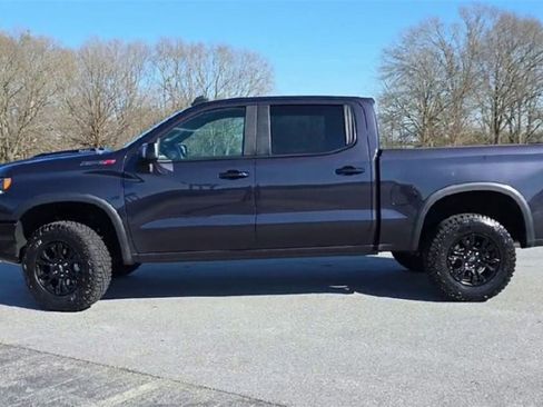 Certified 2022 Chevrolet Silverado 1500 ZR2 image 5