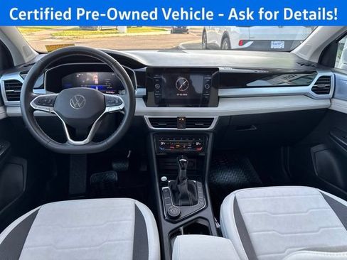 Used 2026 Volkswagen Taos SE w/ Taos Adventure Package AWD/4WD image 4