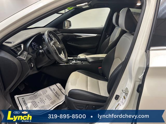 Used 2023 INFINITI QX55 Luxe w/ Cargo Package AWD/4WD image 6