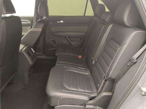 Used 2021 Volkswagen Atlas Cross Sport SEL Premium w/ Cross Sport MDO Package image 18