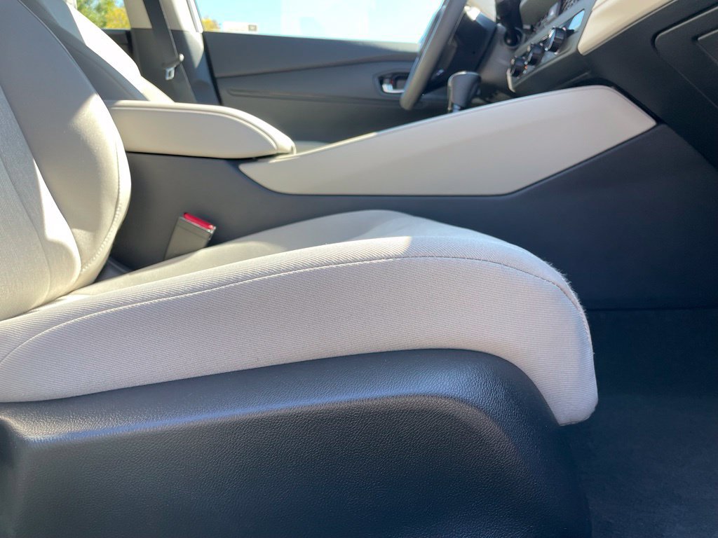 Certified 2025 Honda Accord LX image 30