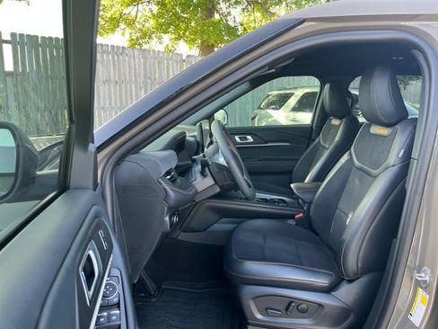 Certified 2026 Ford Explorer Tremor AWD/4WD image 10