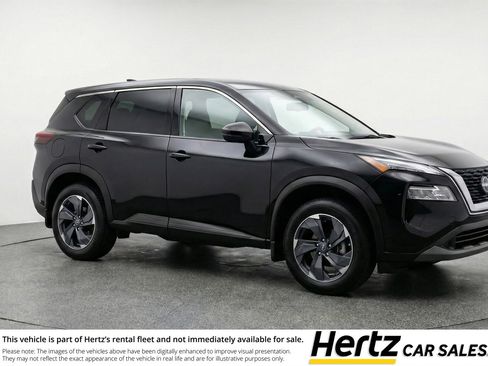 Used 2025 Nissan Rogue SV FWD image 1