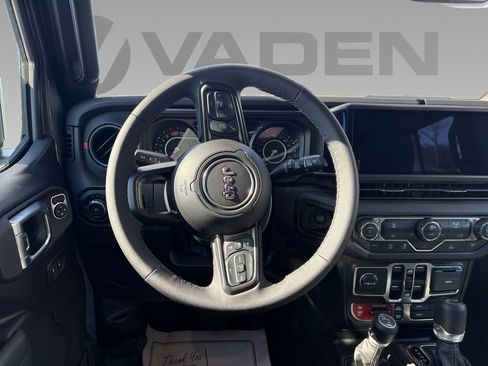 New 2026 Jeep Wrangler Unlimited Rubicon image 9