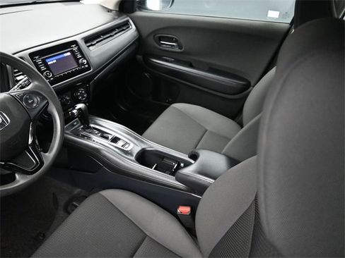 Certified 2021 Honda HR-V LX image 18