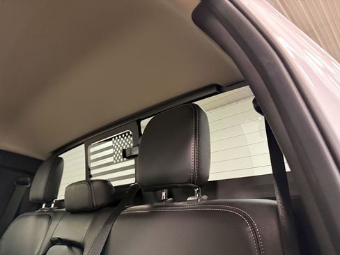 Used 2022 Ford Ranger Lariat w/ Equipment Group 501A High image 9