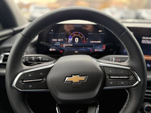 New 2026 Chevrolet Traverse LT w/ LPO, Floor Liner Package image 16