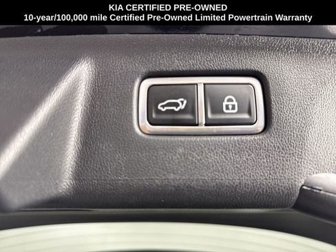Certified 2023 Kia Sorento SX Prestige AWD/4WD image 33