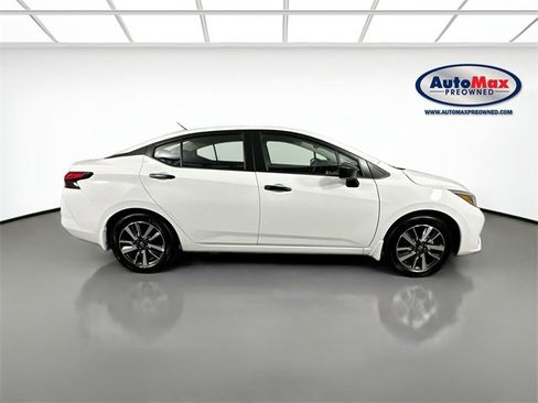 Used 2025 Nissan Versa S w/ S Plus Package image 9