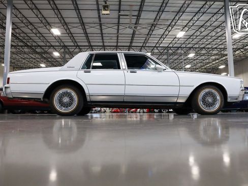 Used 1989 Chevrolet Caprice Classic Brougham image 34