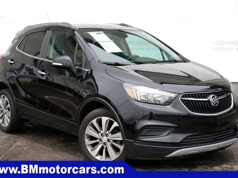 Used 2019 Buick Encore Preferred FWD image 1