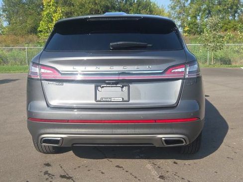 Used 2023 Lincoln Nautilus Reserve AWD/4WD image 10