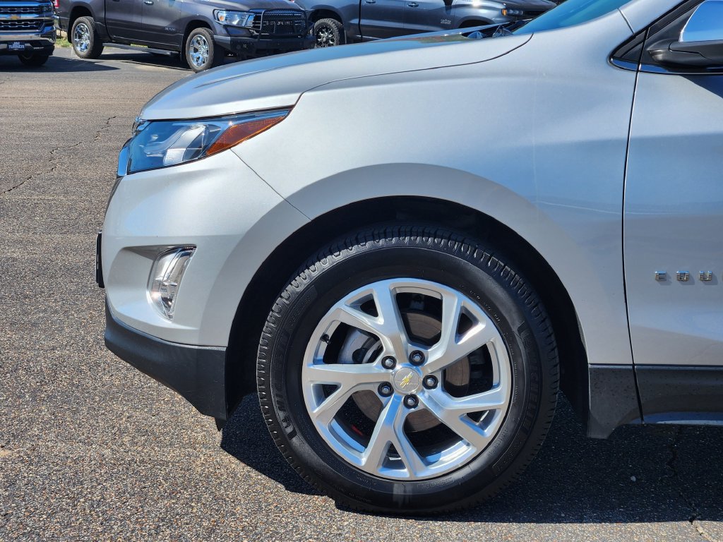 Used 2018 Chevrolet Equinox Premier FWD image 8