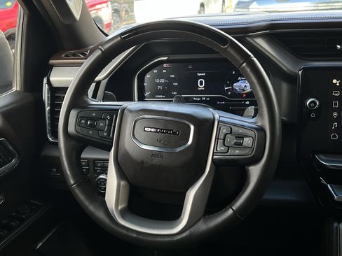 Used 2025 GMC Sierra 1500 Denali image 11