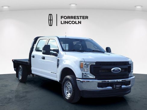 Used 2021 Ford F250 XL w/ Power Equipment Group AWD/4WD image 1