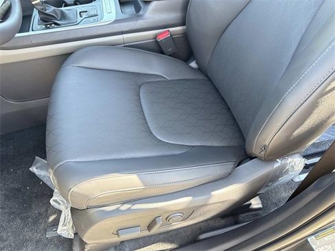 New 2026 Kia Carnival image 14