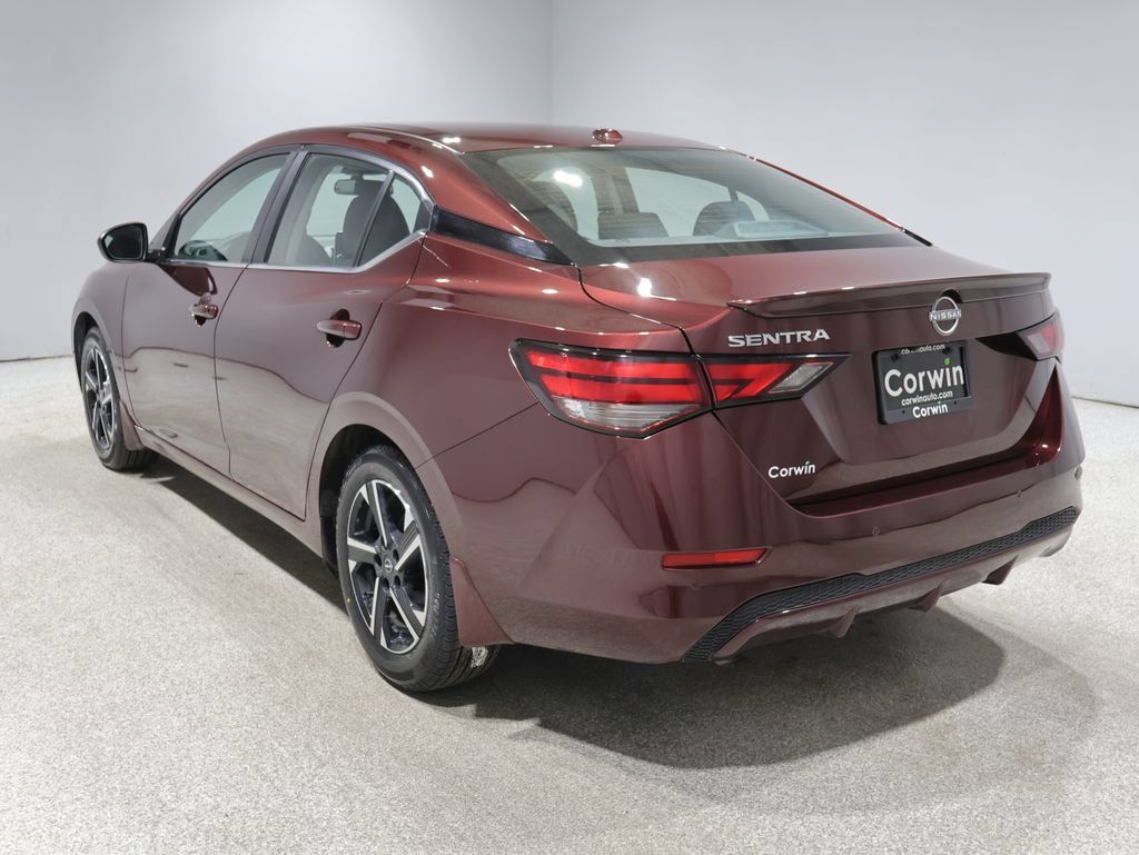 Used 2025 Nissan Sentra SV w/ All-Weather Package FWD image 5