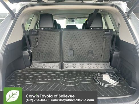 Used 2024 Toyota Grand Highlander XLE image 17