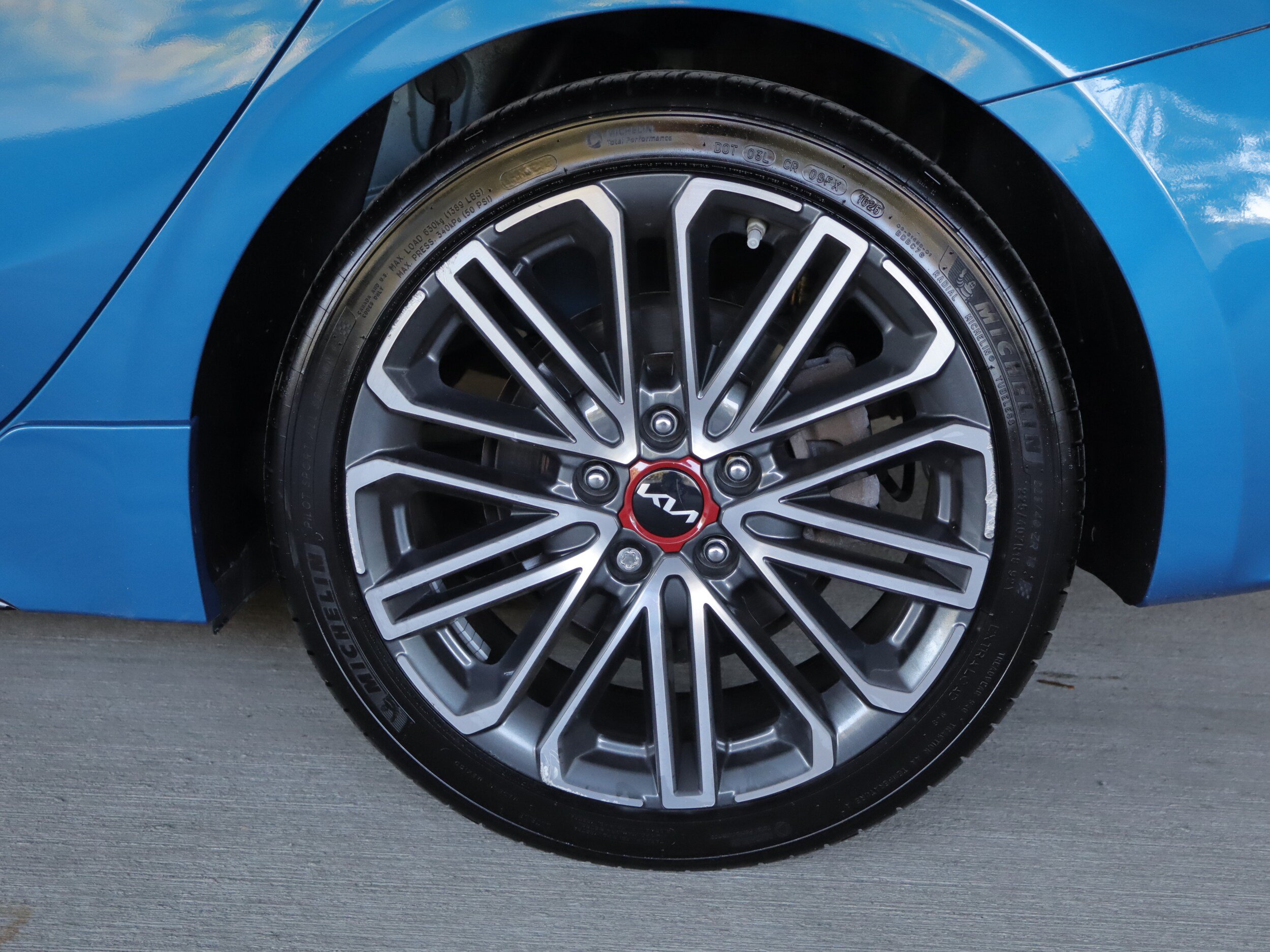 Used 2023 Kia Forte GT w/ GT2 Package FWD image 28