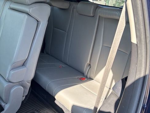 Used 2022 Toyota Highlander XLE image 28