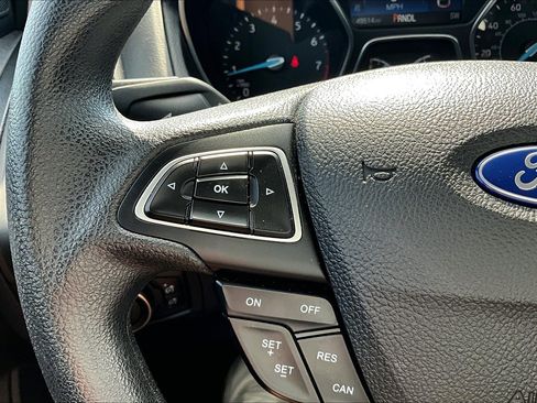 Used 2018 Ford Focus SE image 21