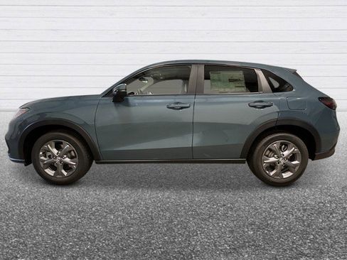 New 2026 Honda HR-V LX image 2