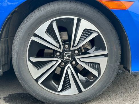 Used 2016 Honda Civic EX-T image 9