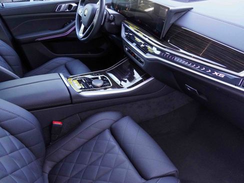 Used 2025 BMW X5 xDrive40i image 10