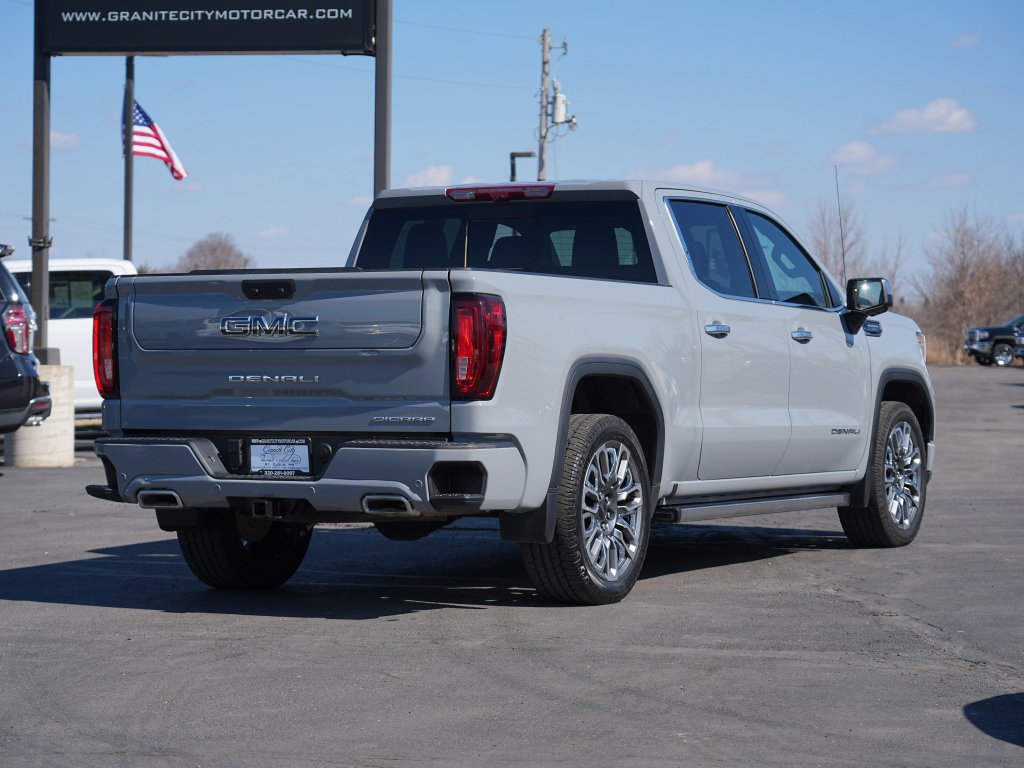 Used 2025 GMC Sierra 1500 Denali Ultimate AWD/4WD image 3