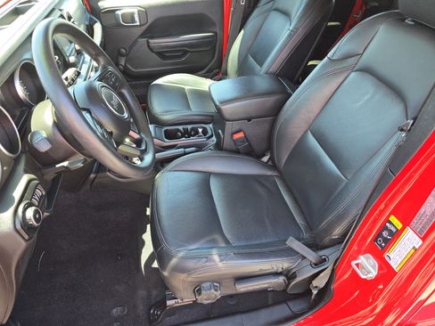 Used 2021 Jeep Wrangler Unlimited Sport AWD/4WD image 22