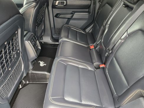Used 2025 Ford Bronco Badlands AWD/4WD image 22