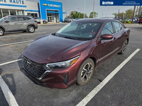 Used 2024 Nissan Sentra SV image 1