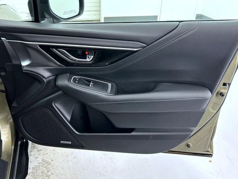 Used 2024 Subaru Outback Limited image 16