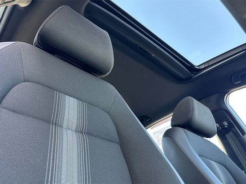 Certified 2025 Honda Civic Sport image 19