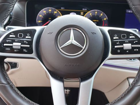 Used 2020 Mercedes-Benz E 450 Cabriolet image 21