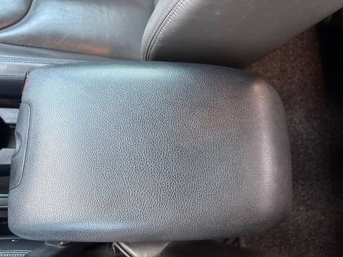 Used 2016 Jeep Wrangler Rubicon w/ Power Convenience Group AWD/4WD image 25