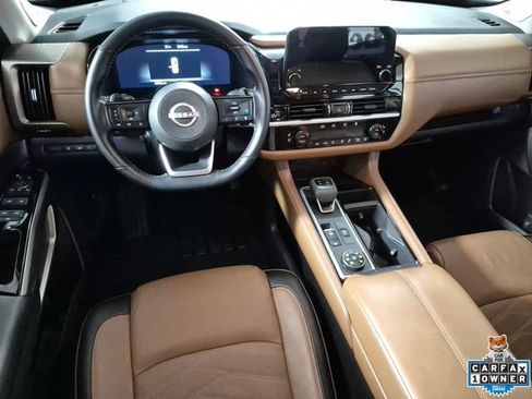 Used 2025 Nissan Pathfinder Platinum w/ Cargo Package AWD/4WD image 10